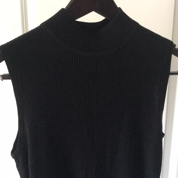 croft & barrow | Tops | Croft Barrow Sleeveless Black Turtleneck Sweater | Poshmark